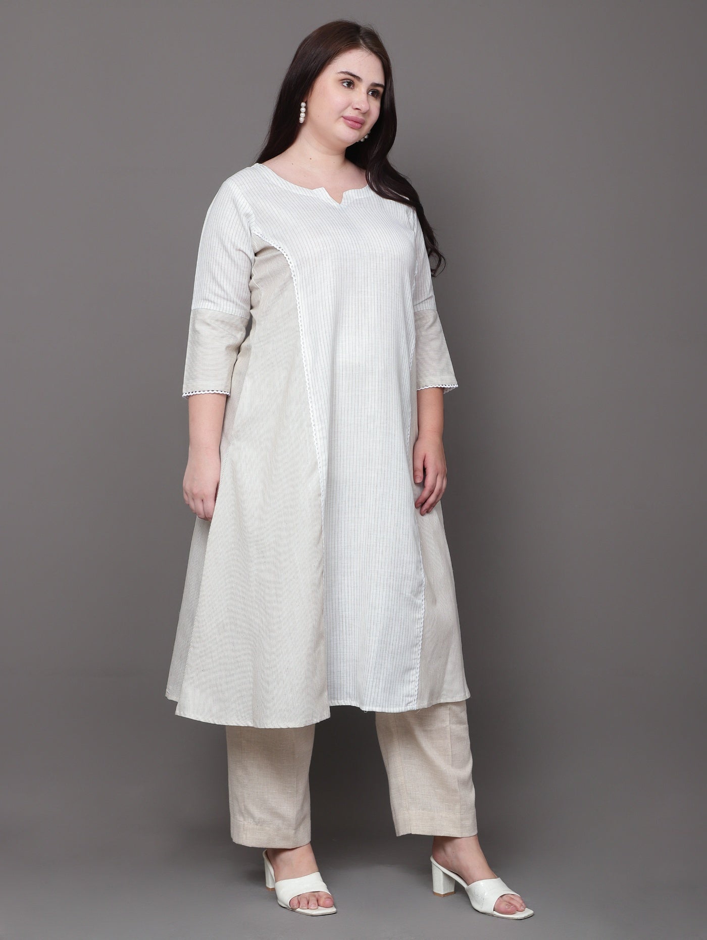 The Eira Linen Set