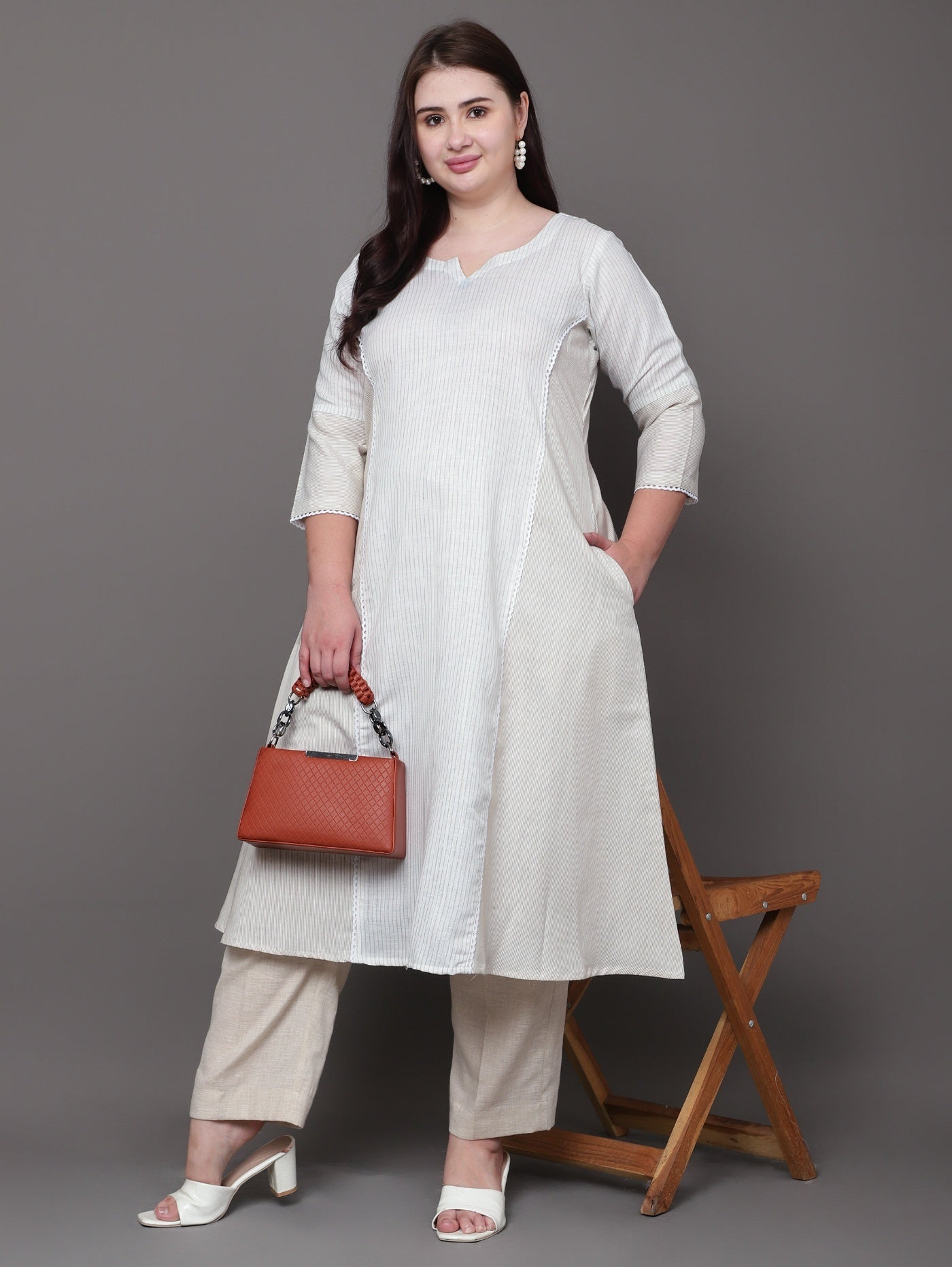 The Eira Linen Set
