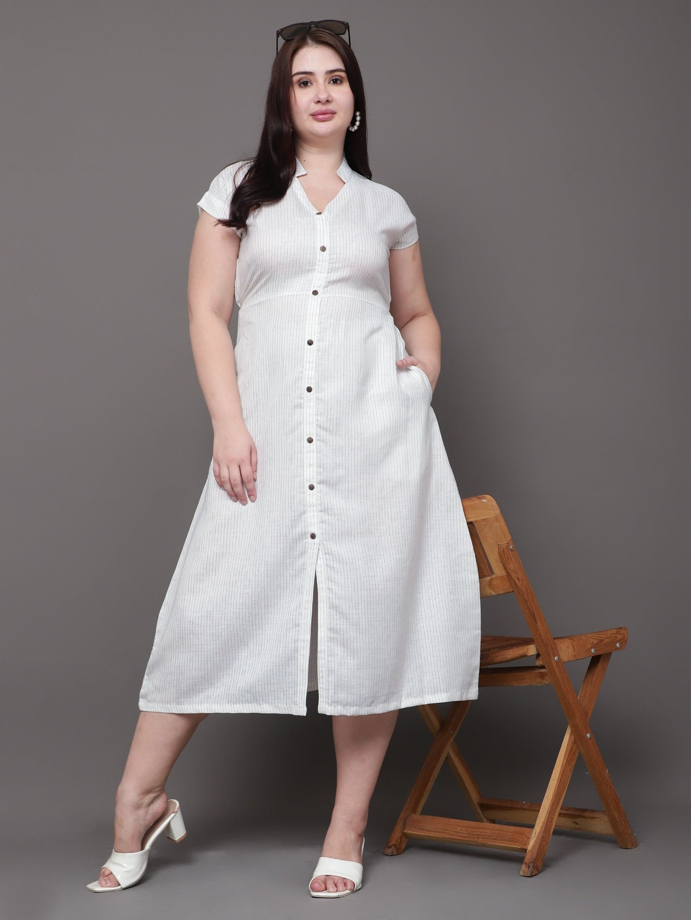 The Elara Linen Dress