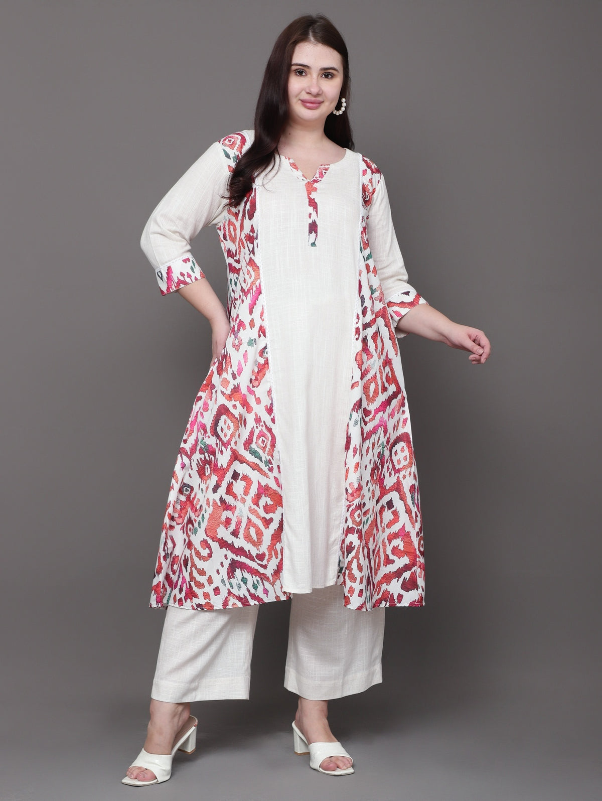 The Aara Linen Set