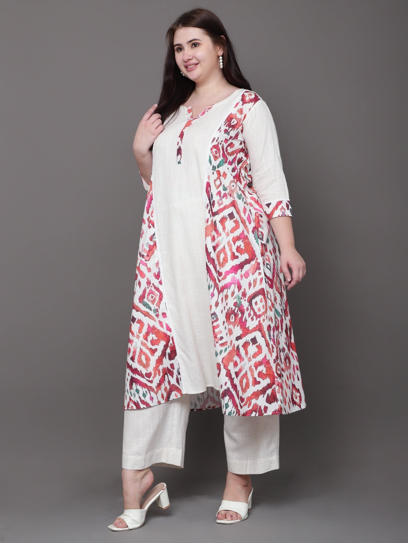 The Aara Linen Set