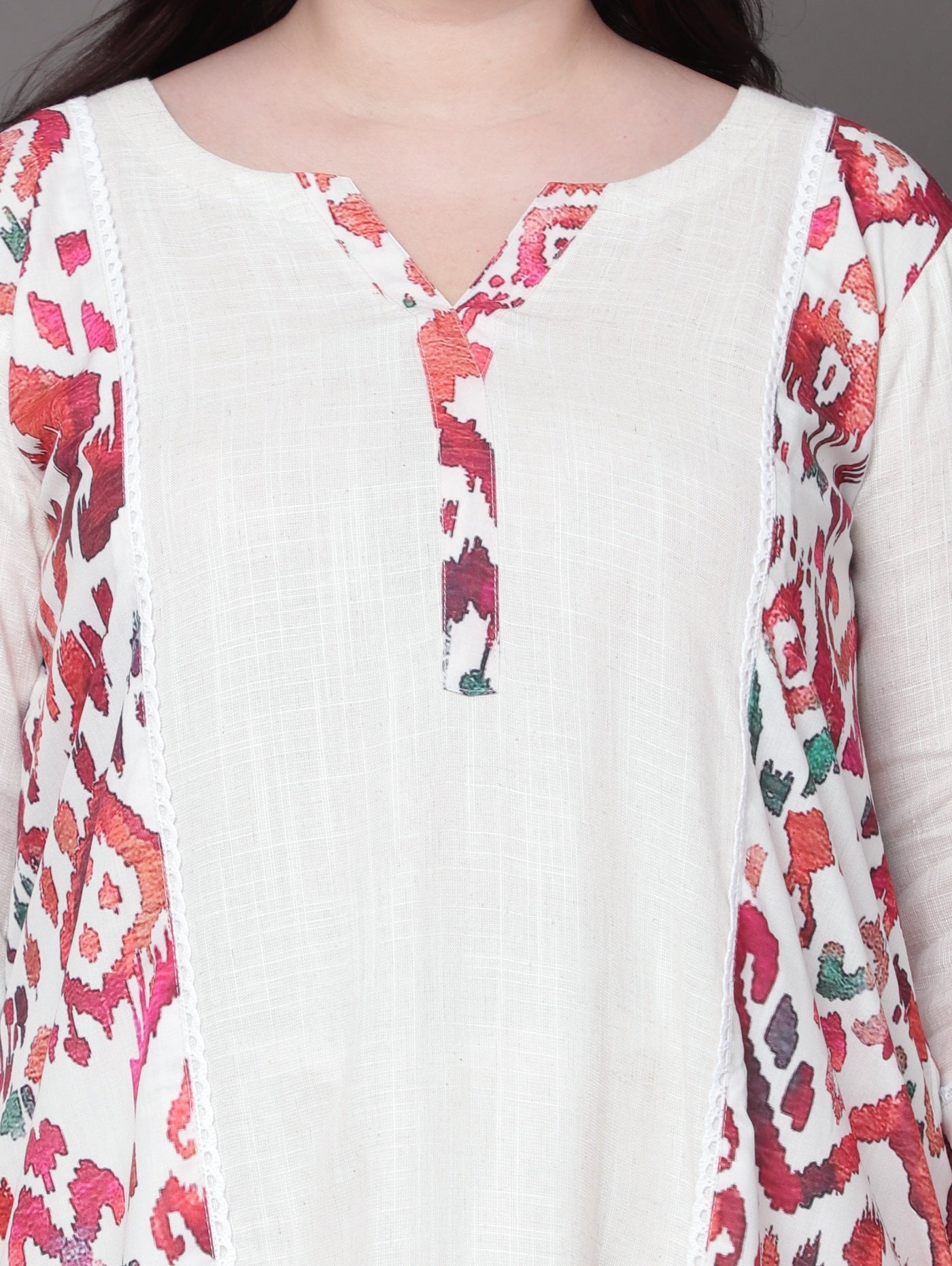 The Aara Linen Set