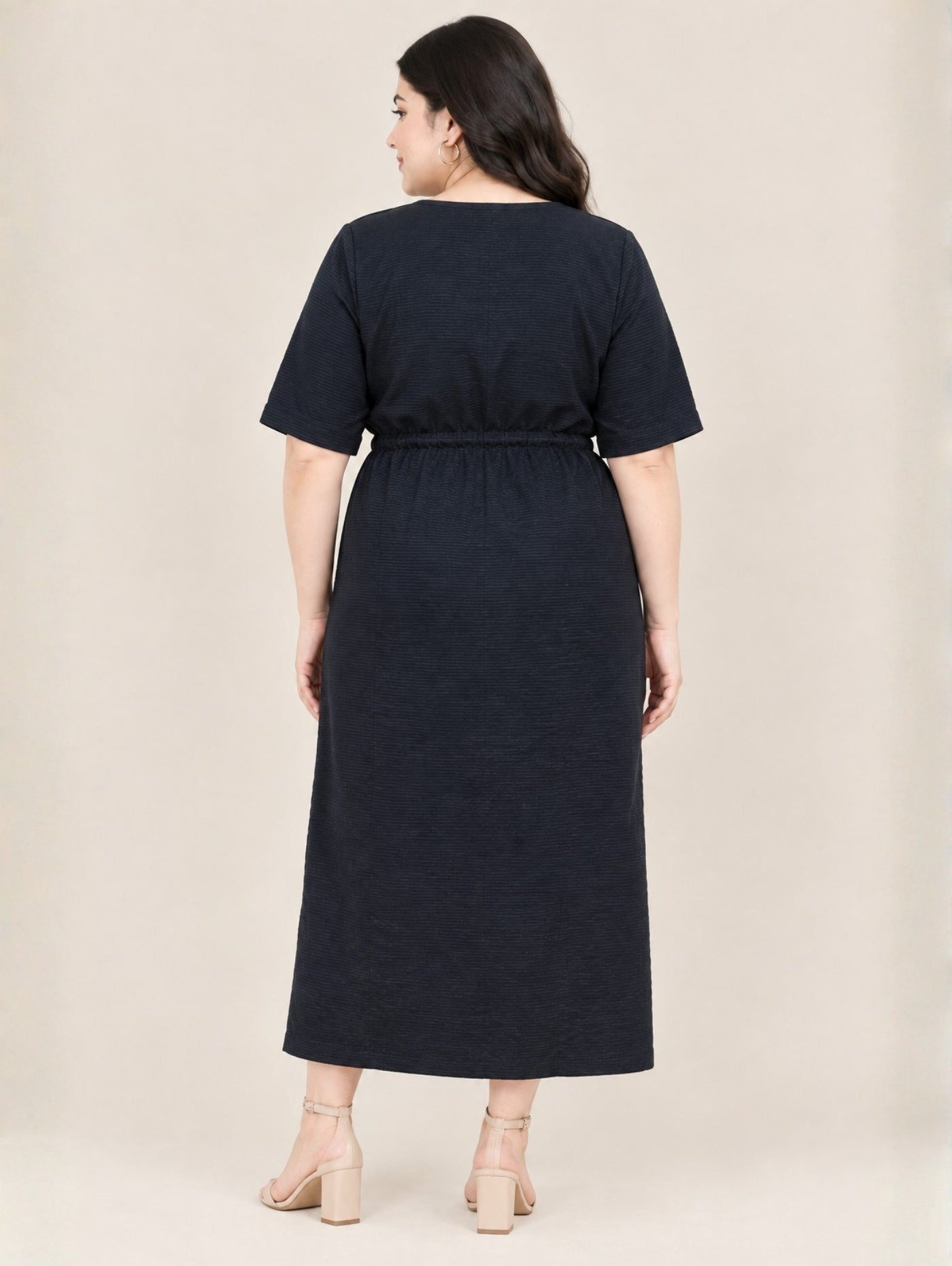 Urban Tie Midi Dress