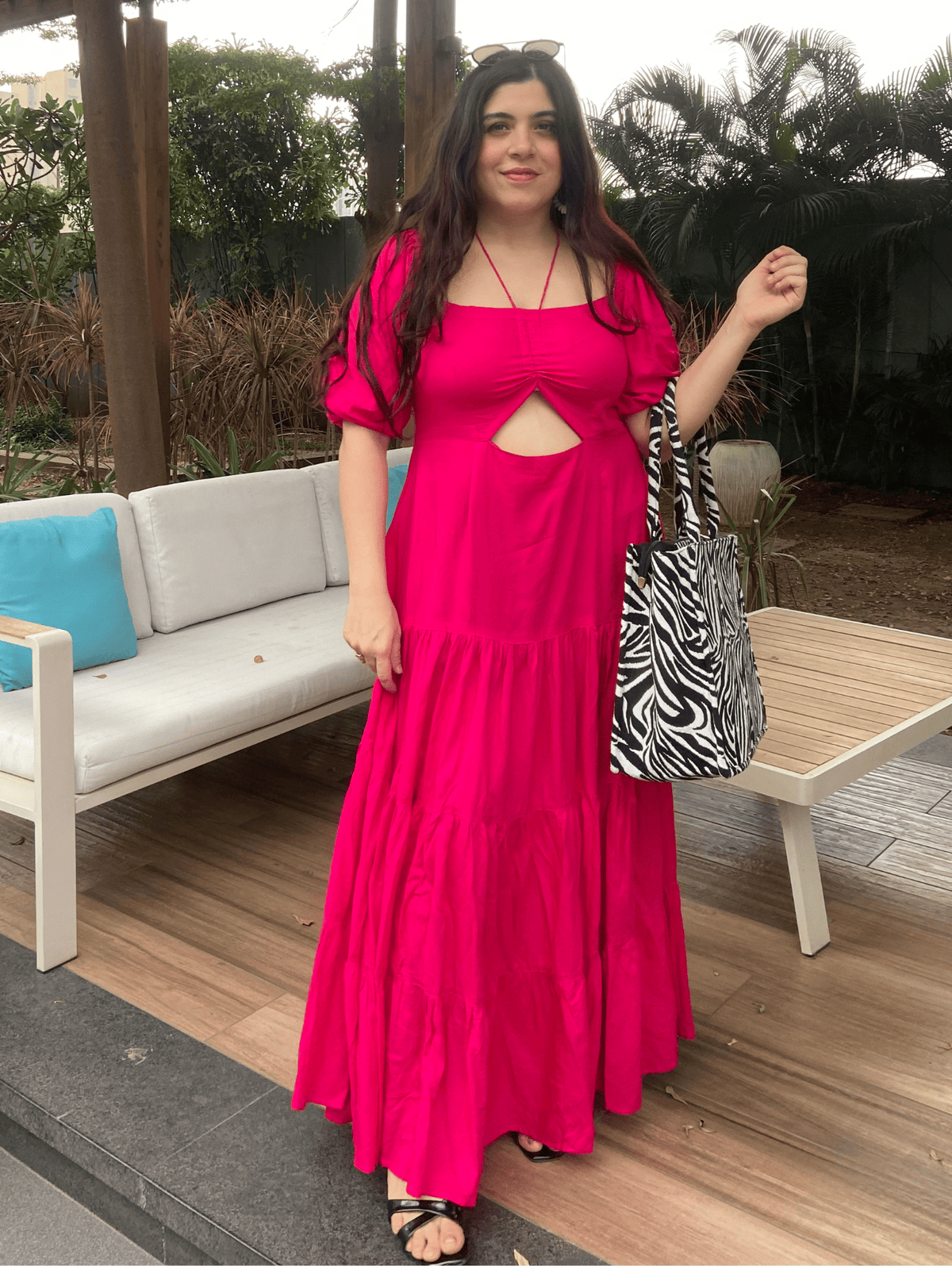 Blushing Petal Dress(with cut-out)