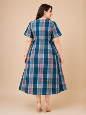 Curvy Cottage Midi Dress
