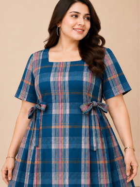 Curvy Cottage Midi Dress