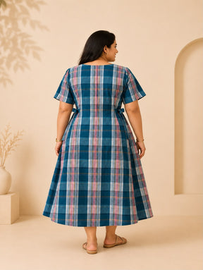 Curvy Cottage Midi Dress